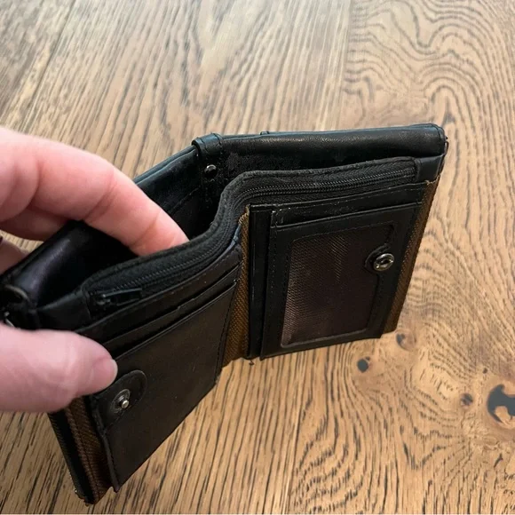 Black and Brown Unisex Pocket Wallet with zippers and compartments - Picture 8 of 10